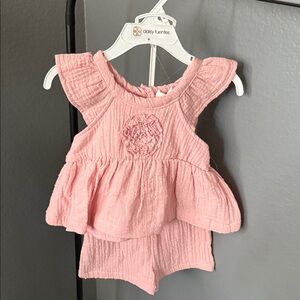 Daisy Fuentes Pink Ruffled Baby Set